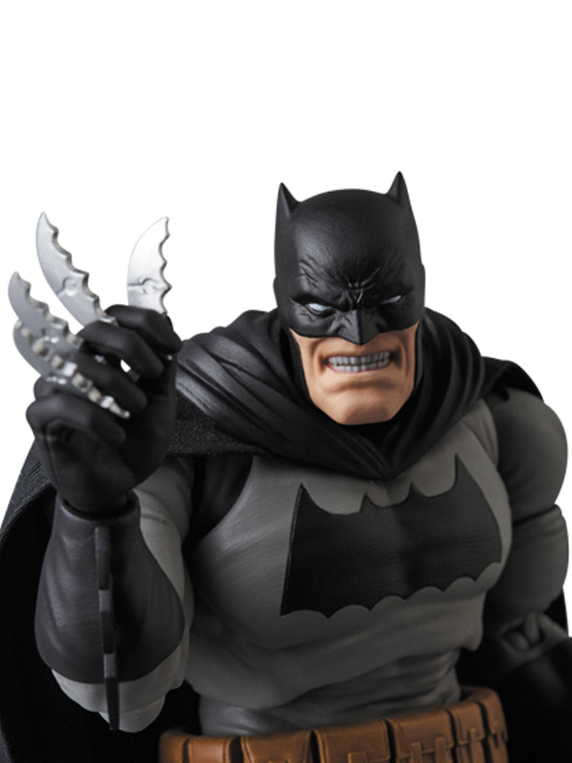 Mafex No. 106 Batman (The Dark Knight Returns)